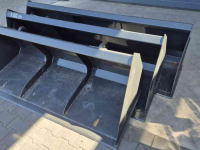Front-end loader bucket / Front loader bucket  Voorladerbak Frontladerbak bak bakken nieuw