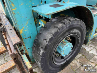 Forklift Mitsubishi FD25T