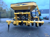 Direct seeder McConnel SEEDAERATOR 3 meter Directzaaimachine