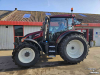 Tractor Valtra G125 Active tractor