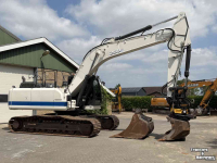 Excavator tracks Hitachi ZX250LC-6