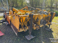 Spader machine Selvatici 2510 Serie 180 250 met hakenfrees en aandrukrol