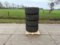 Wheels, Tyres, Rims & Dual spacers Continental 315/55R16 MPT81