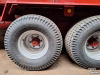 Self-loading wagon Strautmann Super vitesse 260 DO Dosseer walsen