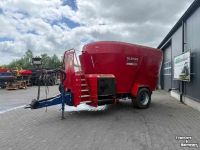 Vertical feed mixer Siloking Duo 18 voermengwagen