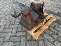 Grinding machine  Klepslijpmachine gebruikt
