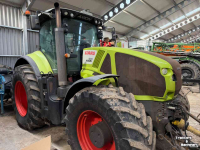 Tractor Claas Axion 920
