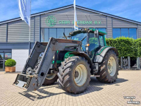 Tractor Valtra N121