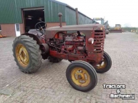Oldtimers Massey Ferguson massey harris 744