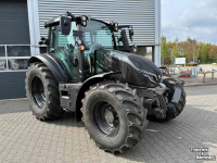 Tractor Valtra Demo G125 Active met kruipbak