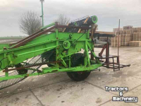 Potato harvester AVR kistenrooier