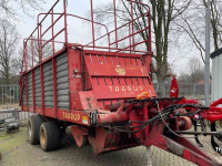 Self-loading wagon Taarup 1030