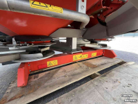 Fertilizer spreader Rauch Axis M 30.2 EMC VSD Kunstmeststrooier