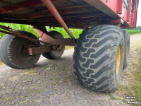 Self-loading wagon Taarup 1030 opraapwagen