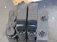 Tractor New Holland Midmount ventielenblok - 2 elektrische ventielen - CNH - 84230200 / 47433959