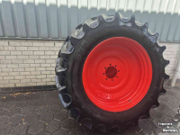 Wheels, Tyres, Rims & Dual spacers BKT 480/80-42 afkomstig fendt 516