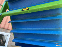 Conveyor Total Systems Opvoerelevator, RVS, foodgrade, elevator