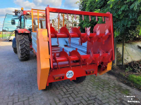 Manure spreader  Mestverspreider 4 Ton