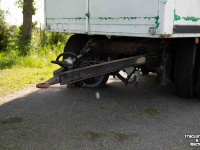 Low loader / Semi trailer  Aanhanger Koeltrailer Opslagtrailer