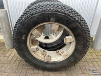 Wheels, Tyres, Rims & Dual spacers Michelin 440/65-28