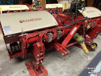 Spader machine Gramegna 40 300 met smeersysteem en glijsloffen met spindel