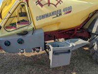 Fieldsprayer pull-type Hardi commander 4500 I Twin Force