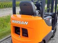 Forklift  Doosan D18S