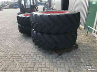 Wheels, Tyres, Rims & Dual spacers Michelin 480/70R30 + 650/65R42