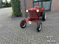 Horticultural Tractors Farmall type cup en type H