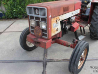 Tractor International 453 Cormick IHC International Harvester Case-IH trekker tractor