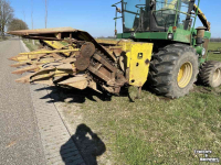 Forage-harvester John Deere 5830