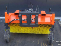 Sweeper Hofstede Veegmachine Model TOP-MT Borstel 60cm voor mini loader verreiker shovel heftruck