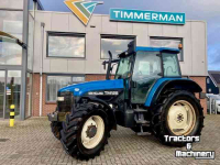 Tractor New Holland TM125 Range Command Tractor