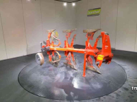 Ploughs Kuhn Varimaster 100