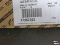 Tractor Case-IH DIFFERENTIAL Farmall Luxxum Steyr Multi CNH parts nr:47982263