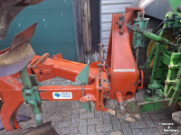 Ploughs Kverneland EG 160 - 3 schaar wentelploeg ploeg steenbeveiliging 2 schaar