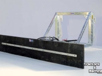 Other lawn and garden equipment and accessories Qmac Rubberschuif erfschuif Claas aanbouw