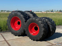 Wheels, Tyres, Rims & Dual spacers Trelleborg 710/70R38  &  600/65R28