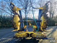Cornhead New Holland 750 BFI