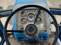 Tractor Ford 8210