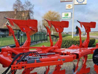 Ploughs Kuhn Varimaster  L OL 4ET Wentelploeg 153