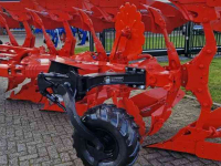 Ploughs Kuhn Varimaster  L OL 4ET Wentelploeg 153