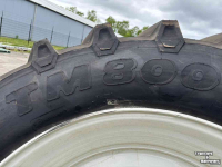 Wheels, Tyres, Rims & Dual spacers Trelleborg TM-800 Banden 650/65R42 Vaste Velg