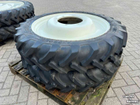 Wheels, Tyres, Rims & Dual spacers Alliance 230/95R48 + 230/95R32 incl. vaste velgen NH