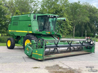 Combine John Deere CTS combine + Maaibord