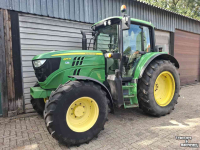Tractor John Deere 6115M tractor TLS voorasvering, airco, trekker 6115 M traktor