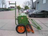 Seed drill Amazone D8-30 Special
