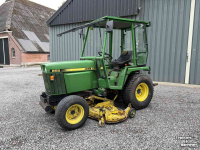 Horticultural Tractors John Deere 855 Diesel met maaidek en cabine