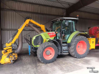 Mower-vacuum combination Claas Arion 530 Powershift Herder Musketier KA 180 maaiarm Veenhuis JVSK 6.000 opvangwagen