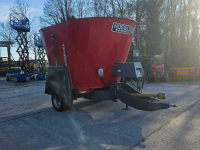 Vertical feed mixer Hoegild 14 m3